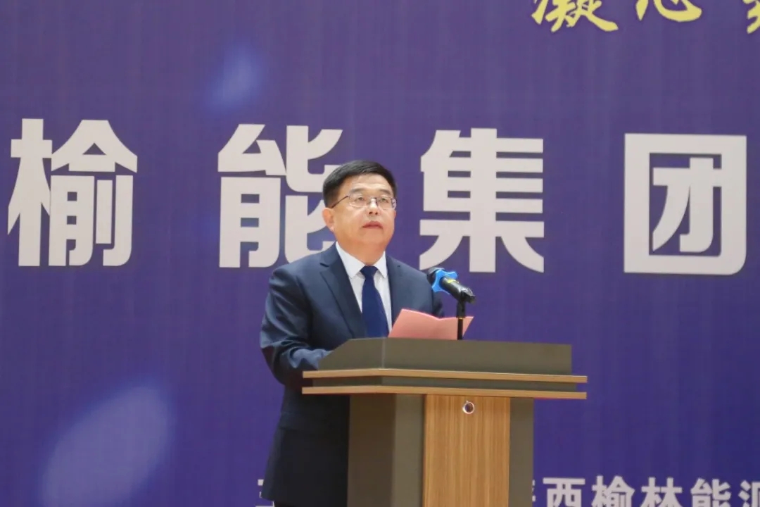 6181d6354339f.jpg 640.webp (5).jpg